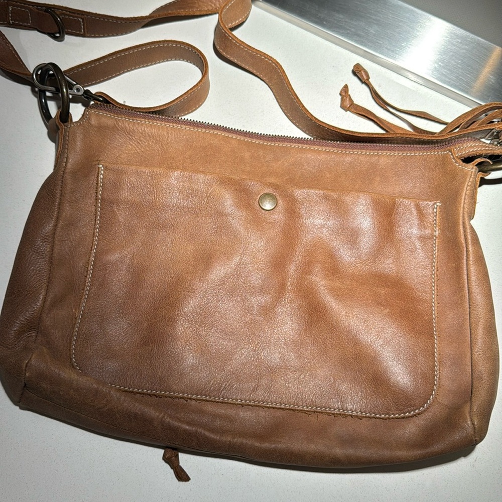 Roots brown leather over the shoulder purse handbag